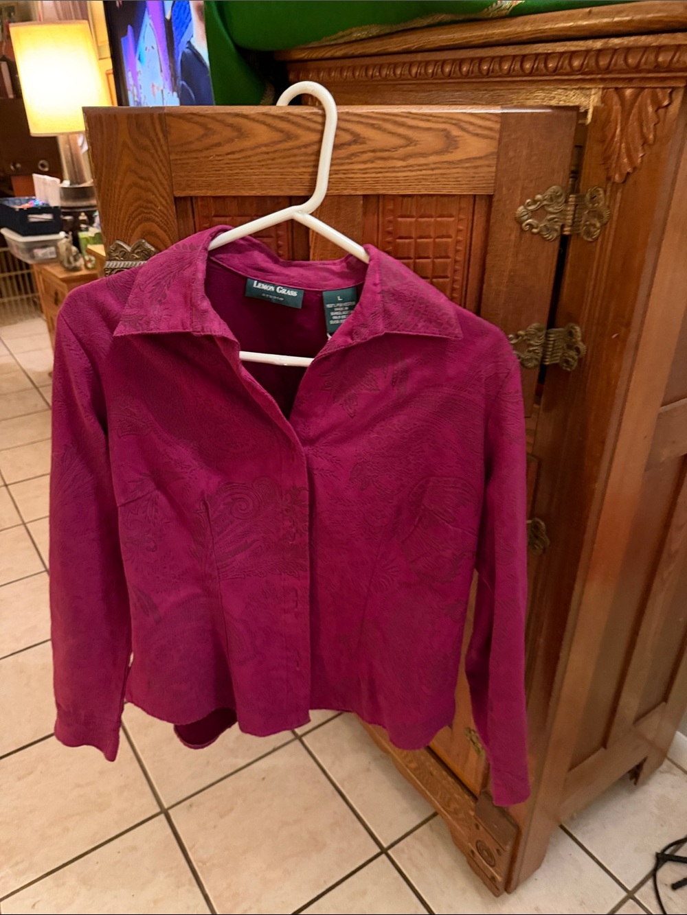 Liz Claiborne Deep Magenta Textured Button-Front Top